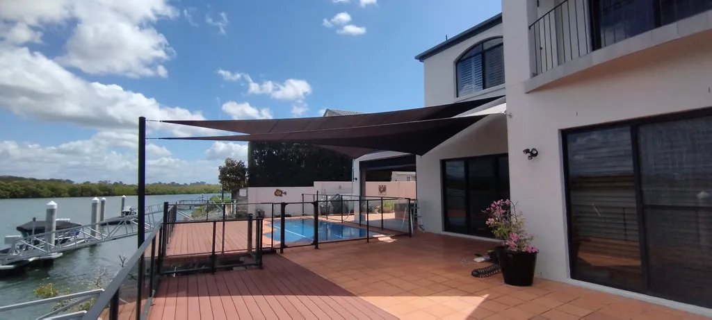 20241001 103226 shade sail