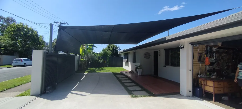 20241029 135415 shade sail