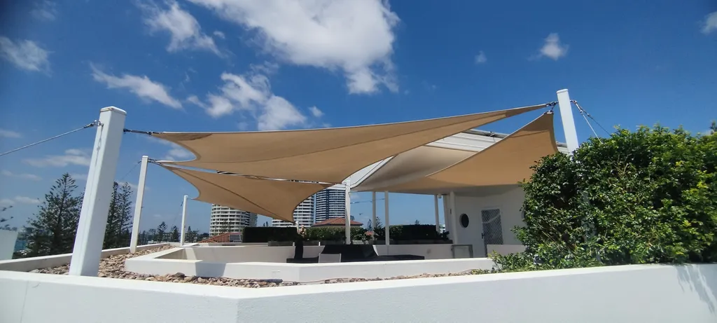 20241106 100442 shade sail
