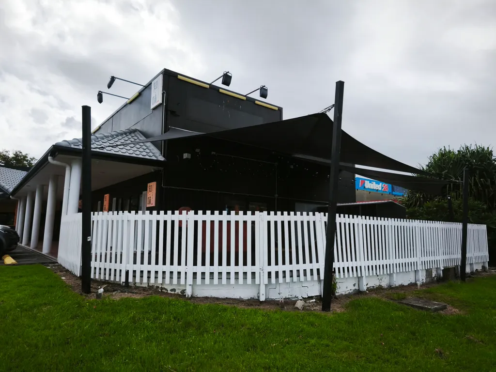 20250404 144139 shade sail